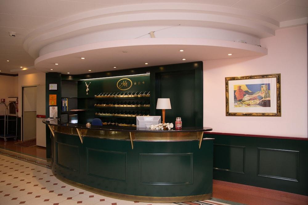 Hotel Montreal Ragusa Buitenkant foto