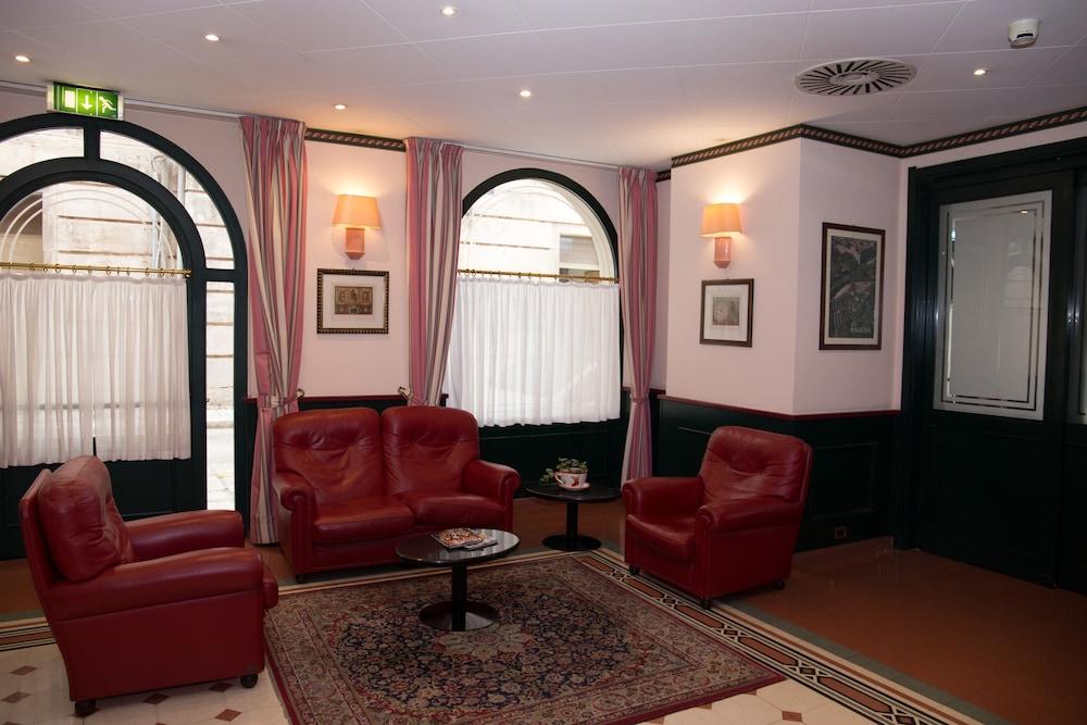 Hotel Montreal Ragusa Buitenkant foto