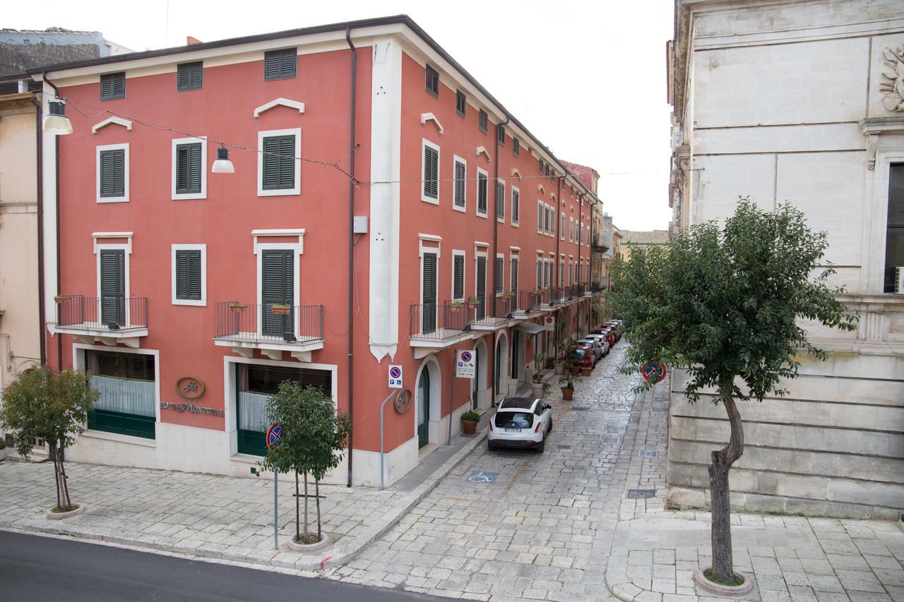 Hotel Montreal Ragusa Buitenkant foto