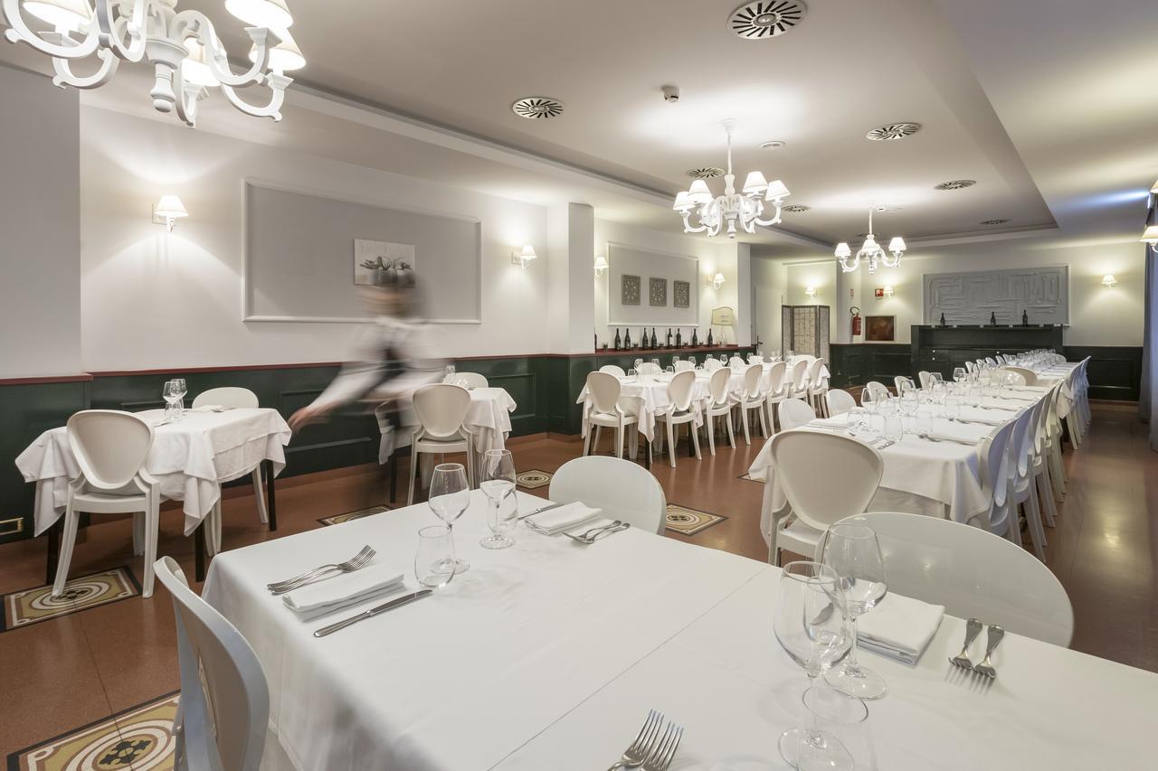 Hotel Montreal Ragusa Buitenkant foto