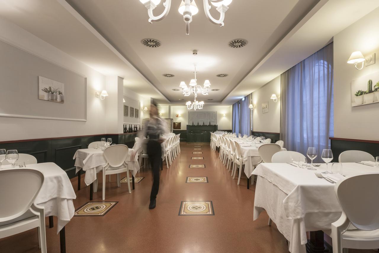 Hotel Montreal Ragusa Buitenkant foto